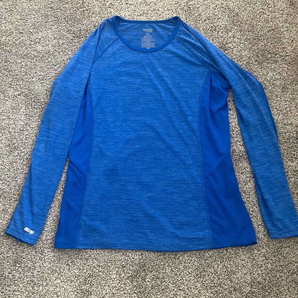 Danskin Now blue long sleeve workout top size large